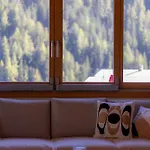 Escape Chalet *